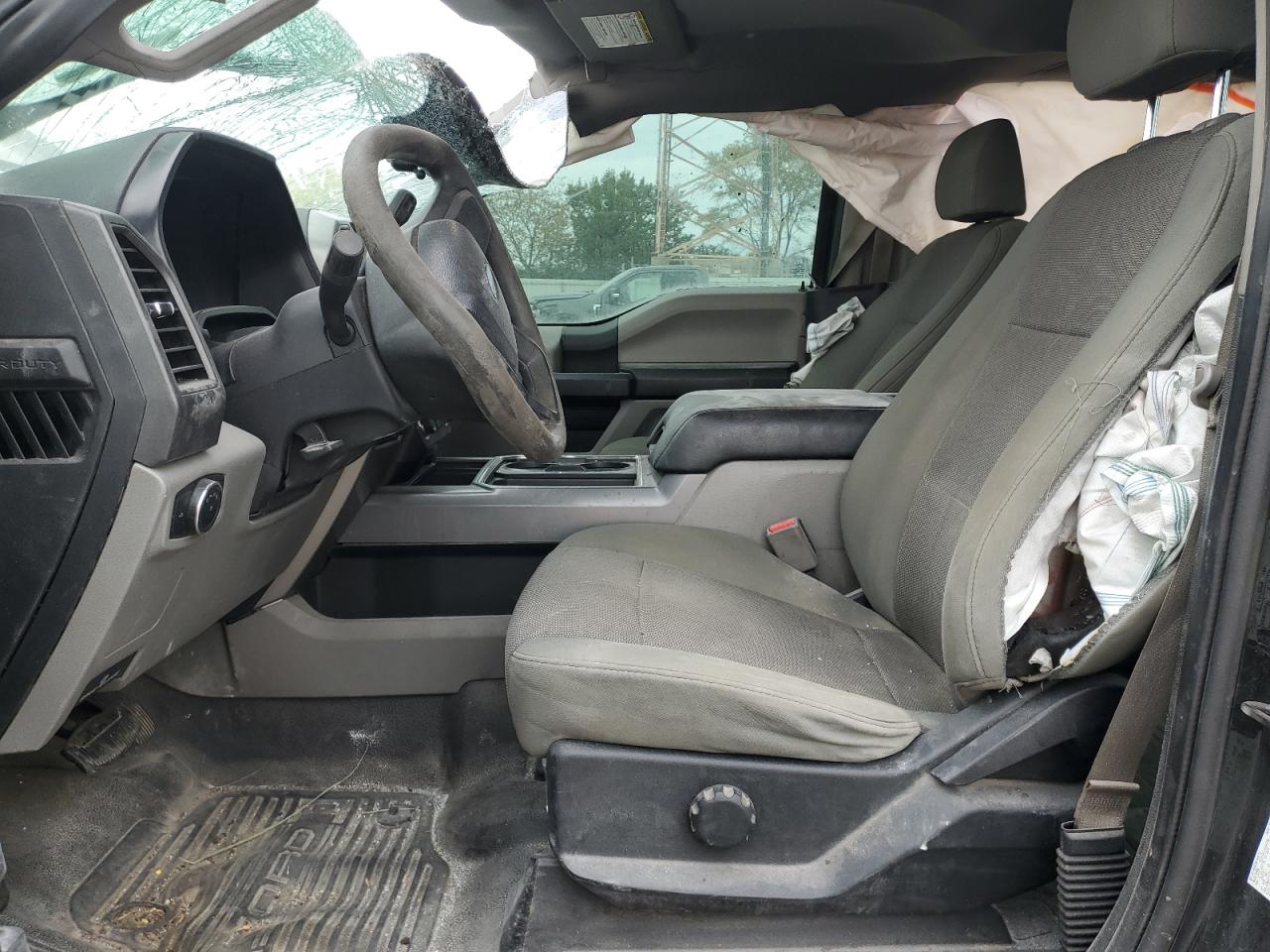 Ford F-250 Super Duty Image 7