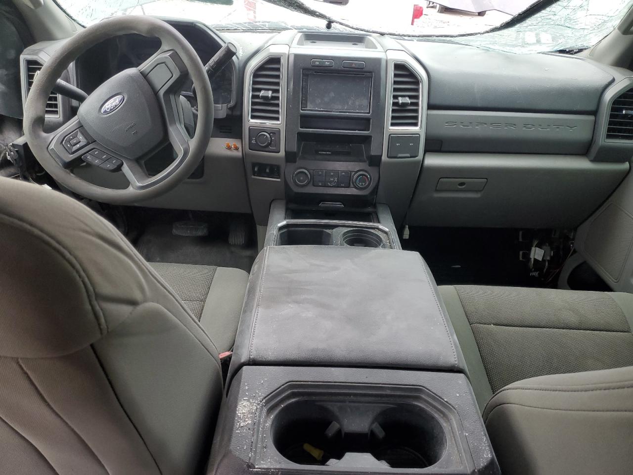 Ford F-250 Super Duty Image 9