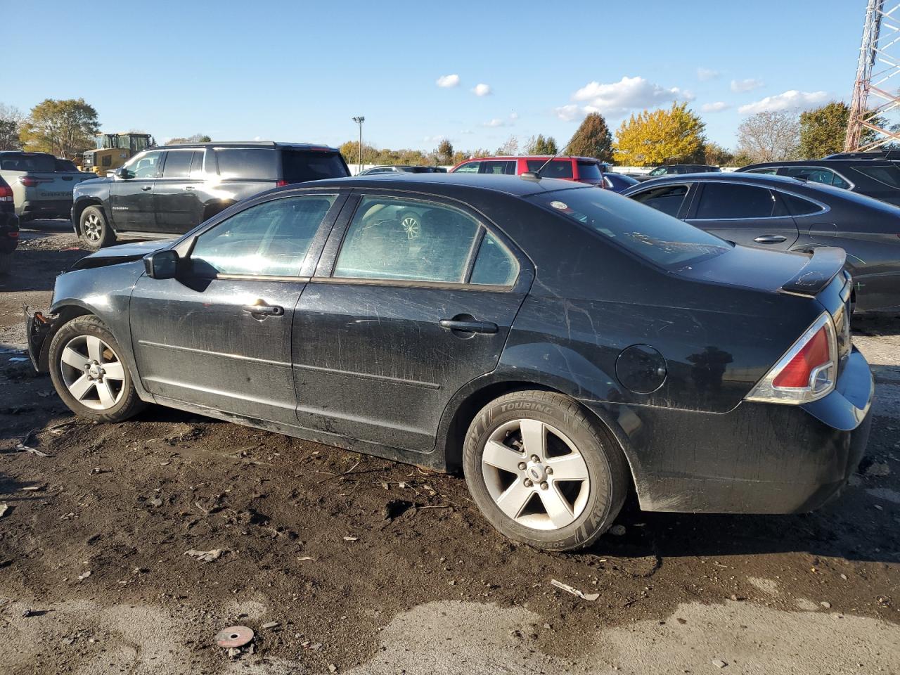 Ford Fusion Se Image 6