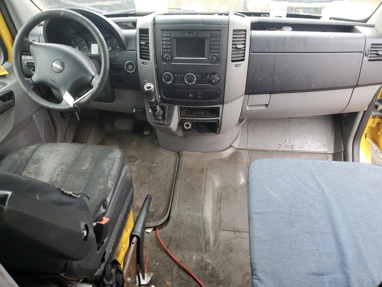 Freightliner Sprinter 2500 Image 5