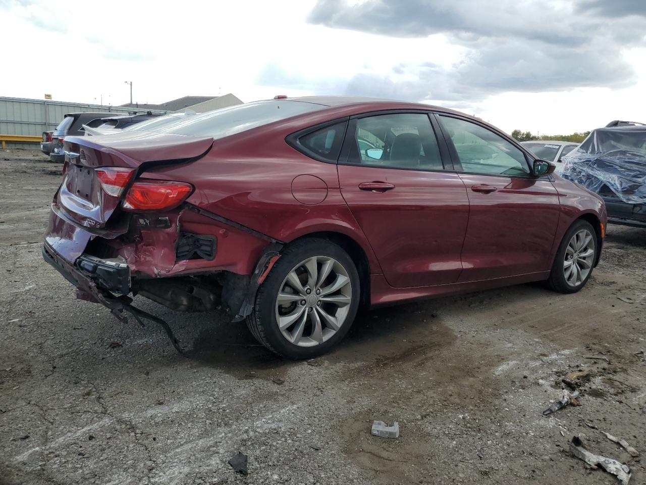 Chrysler 200 S Image 12