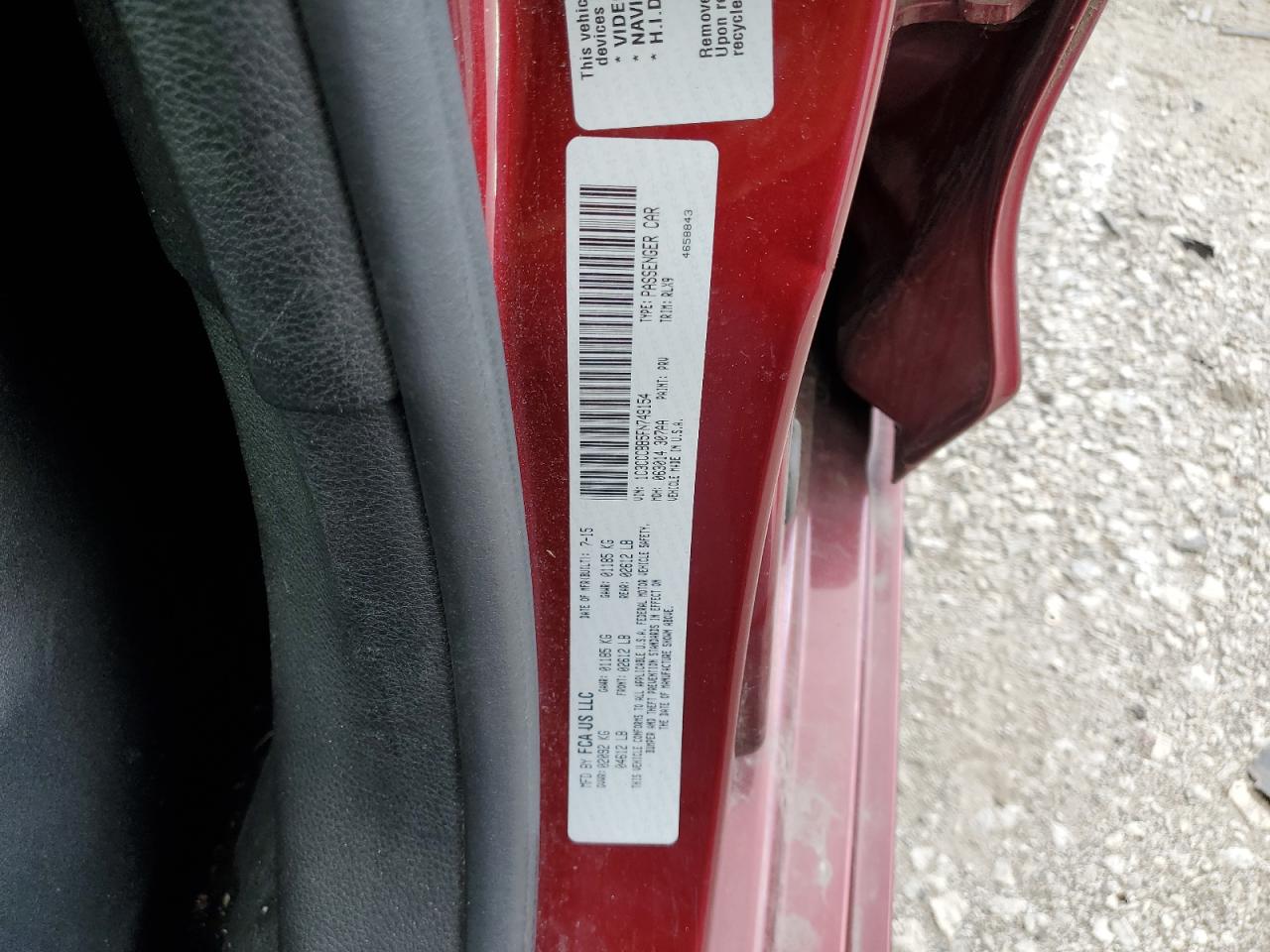 Chrysler 200 S Image 8