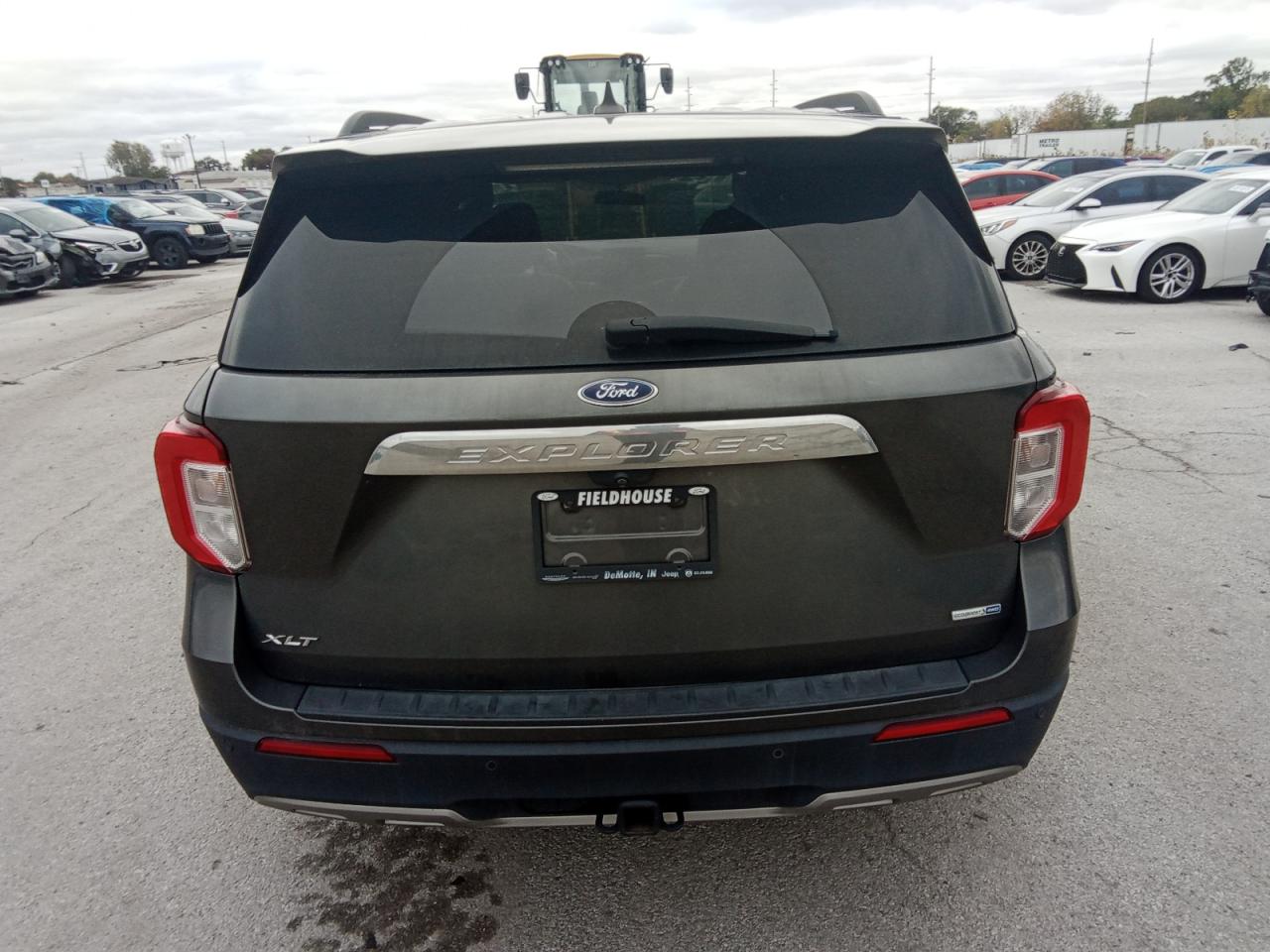 Ford Explorer Xlt Image 2