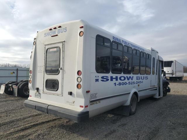 Ford F-550 Super Duty Image 5