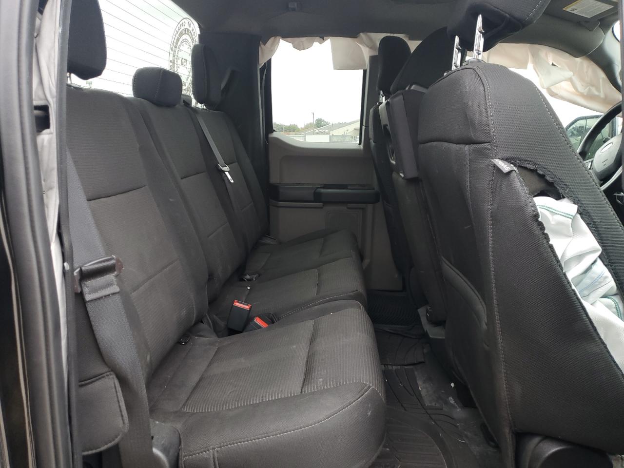 Ford F-150 Super Cab Image 8