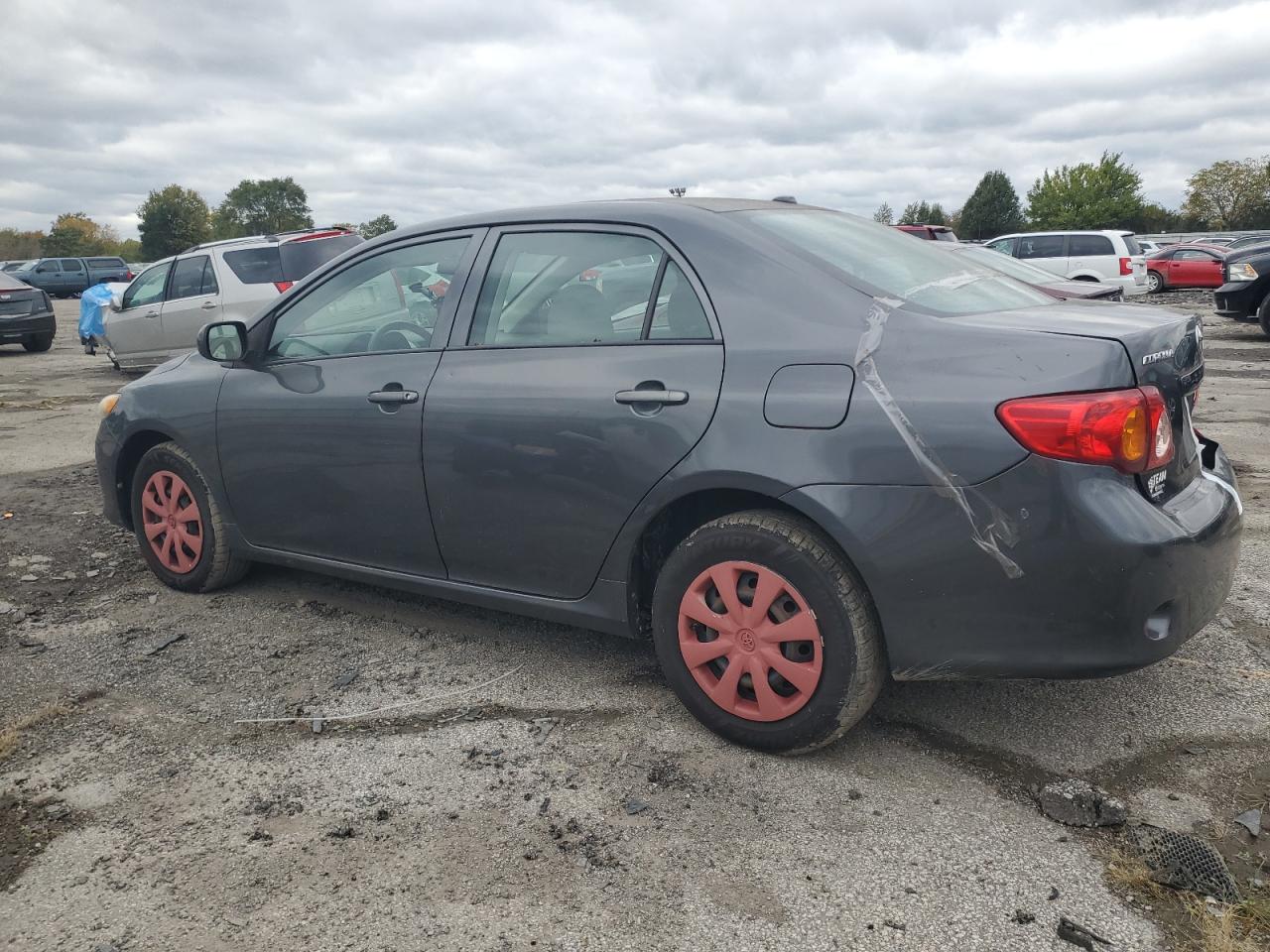 Toyota Corolla Base Image 4