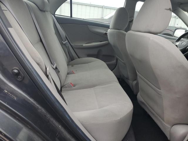 Toyota Corolla Base Image 8