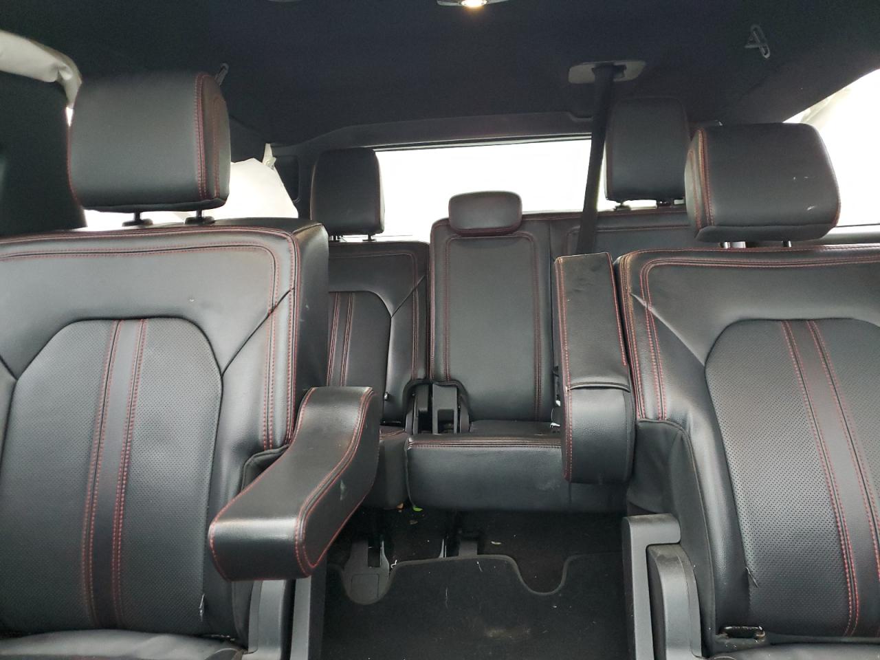 Ford Expedition Max Limited Image 7