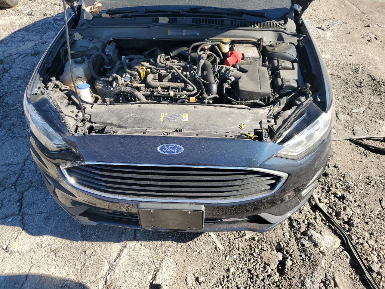 Ford Fusion Se Image 12