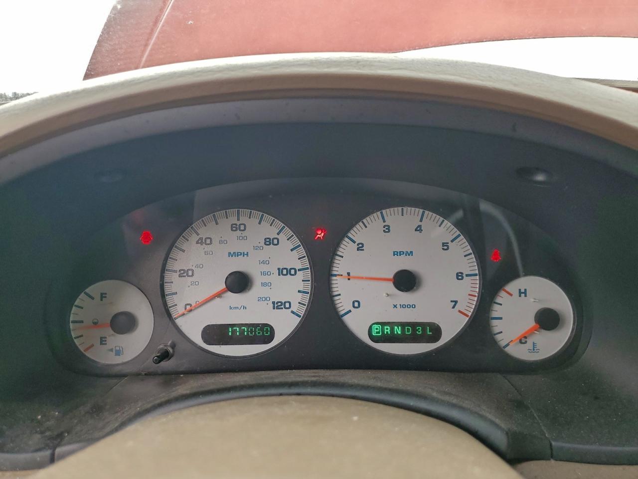 Chrysler Minivan Lx Image 4