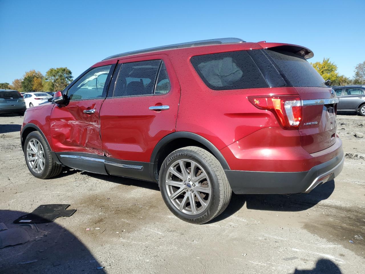 Ford Explorer Limited Image 4