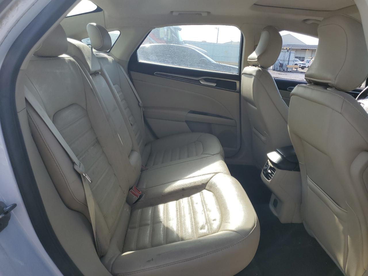 Ford Fusion Se Image 3