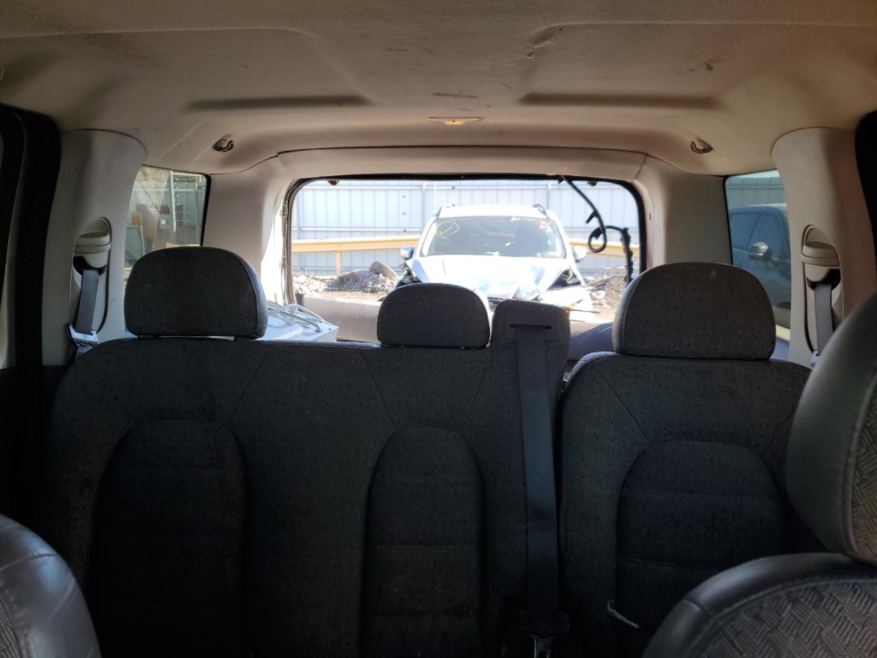 Ford Explorer Xls Image 7