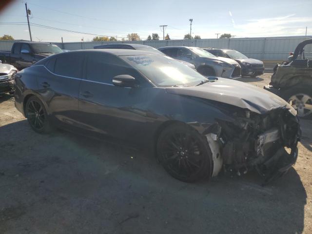 Nissan Maxima Platinum Image 2