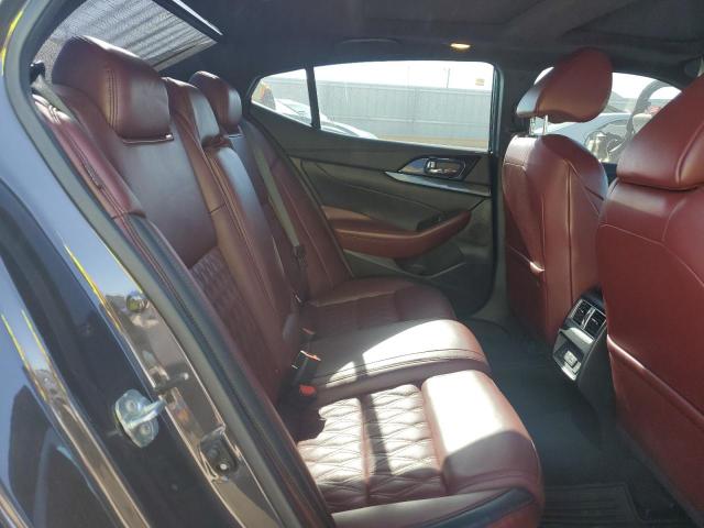 Nissan Maxima Platinum Image 10