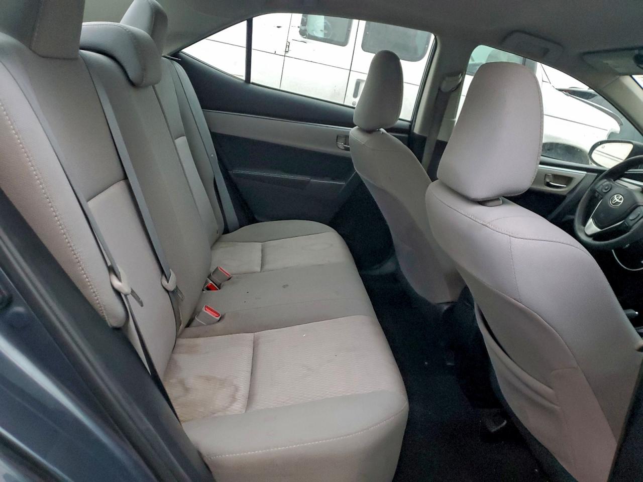 Toyota Corolla L Image 11