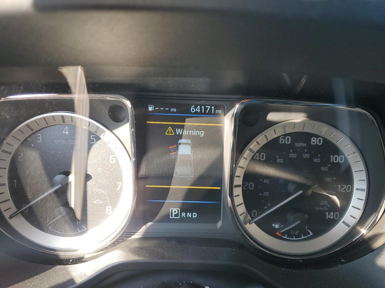 Nissan Titan Sv Image 9