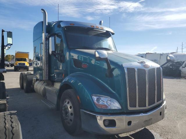  Salvage Peterbilt Tractor 579