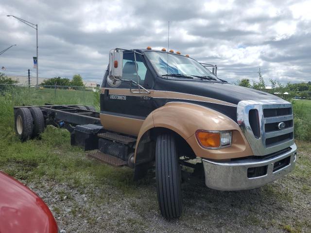 Ford F-650 Super Duty Image 8