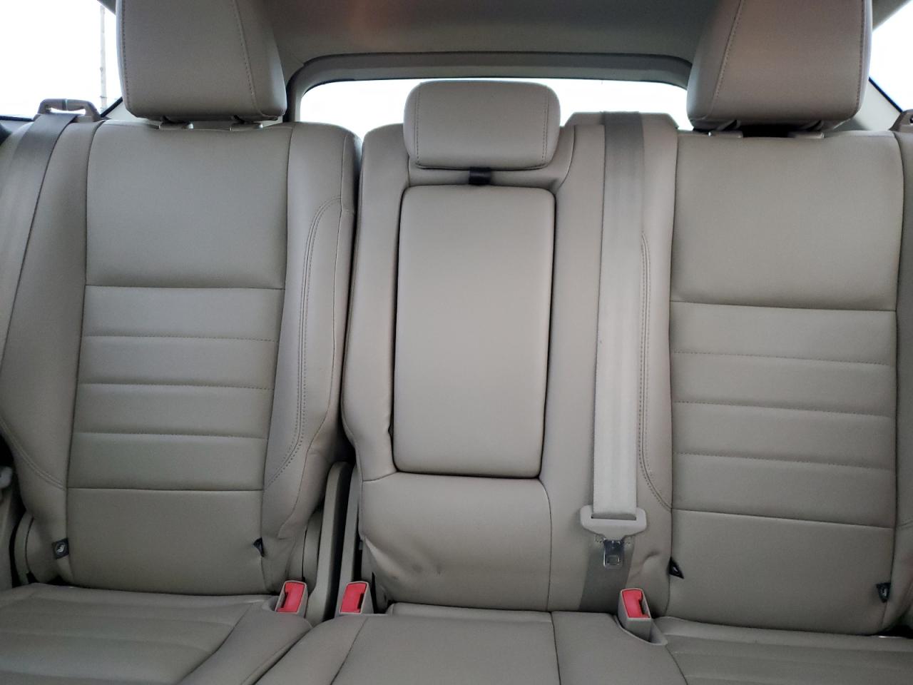 Ford Escape Titanium Image 9