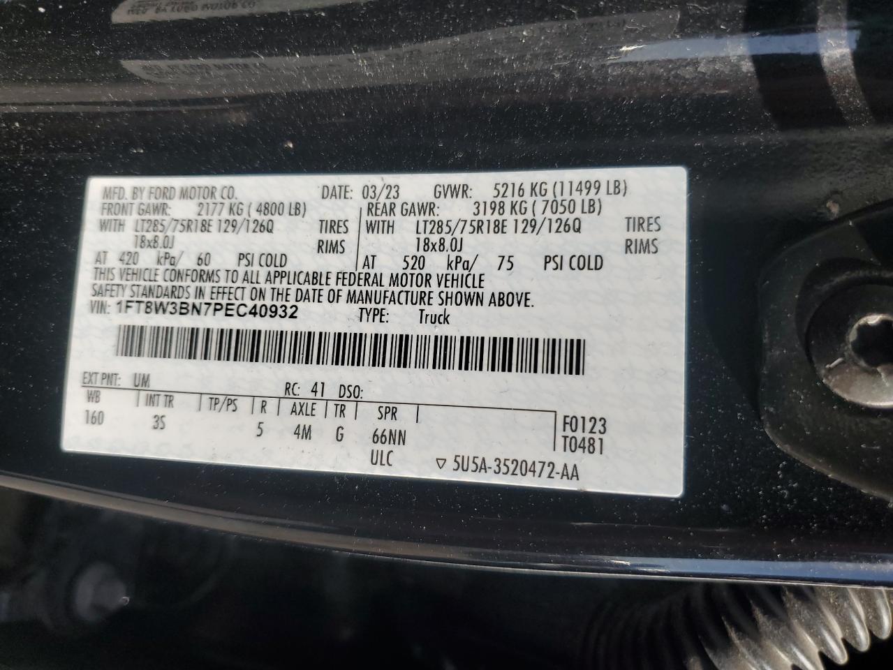 Ford F-350 Super Duty Image 13