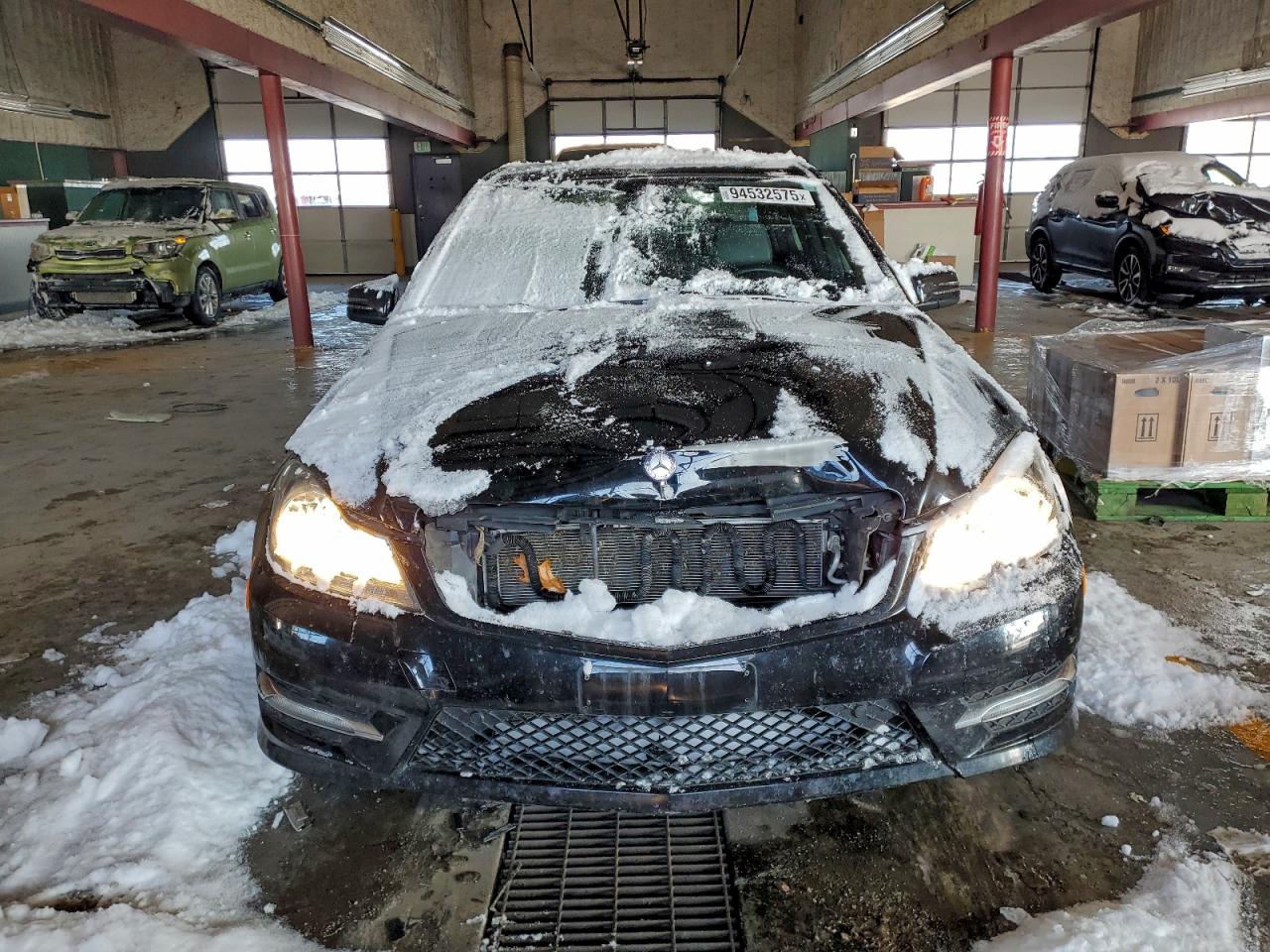 Mercedes-Benz C-Class 300 4matic Image 9