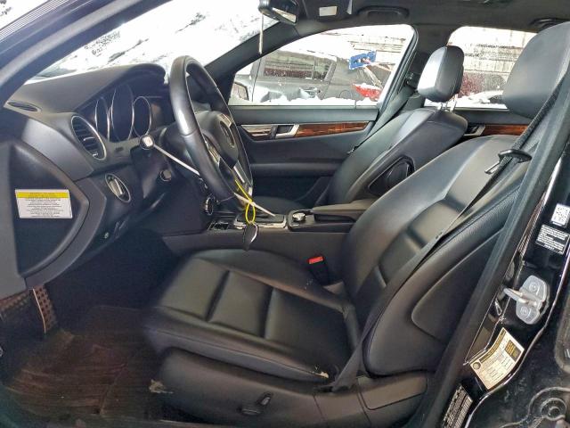 Mercedes-Benz C-Class 300 4matic Image 12