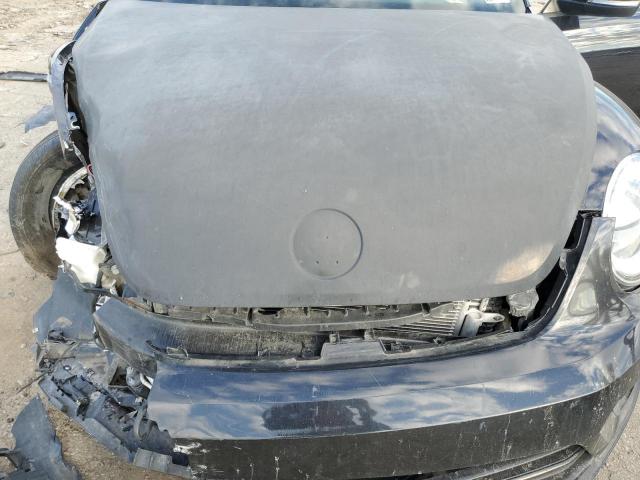 Volkswagen Beetle S Image 9