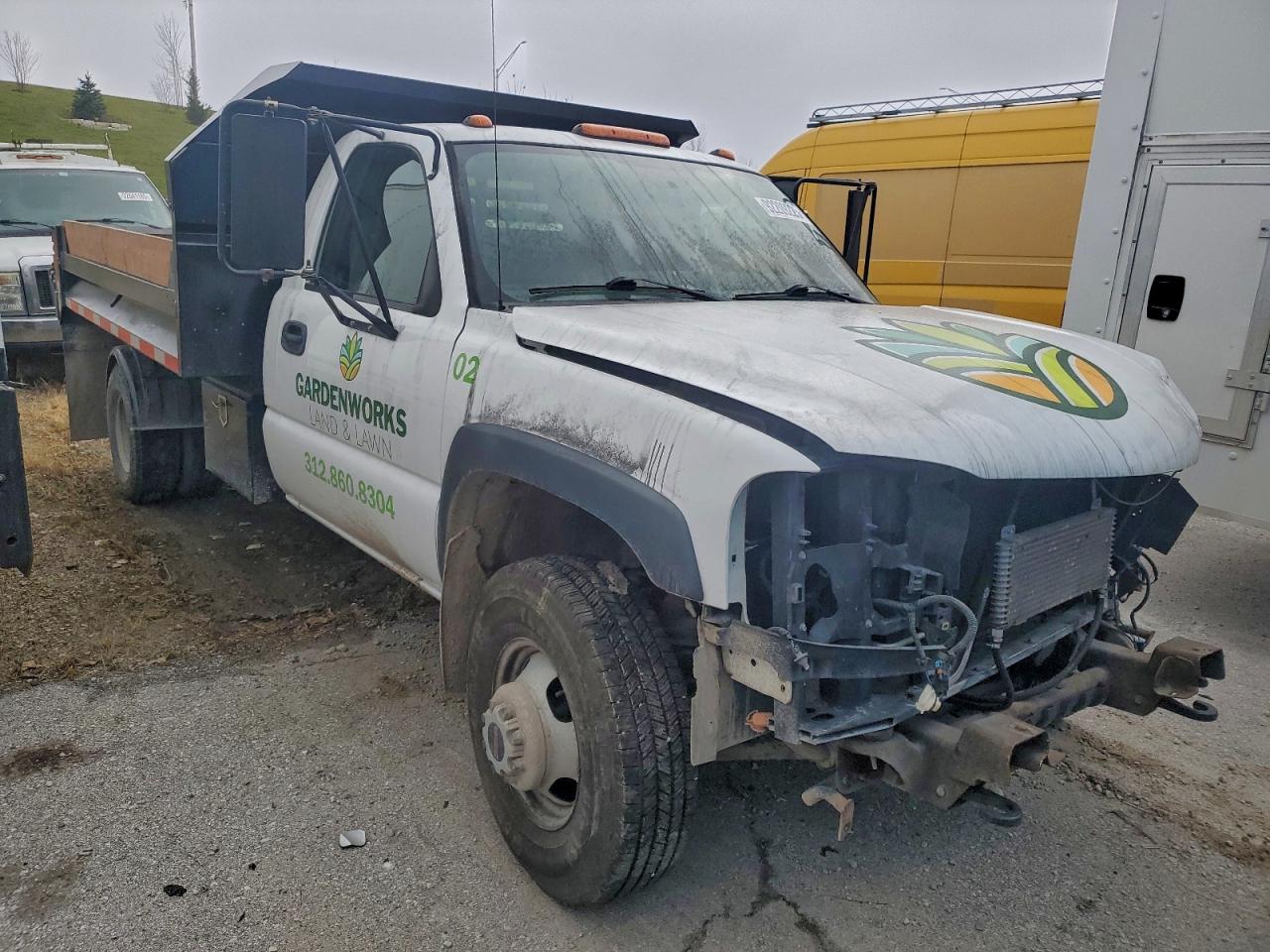 GMC Sierra C3500 Image 4