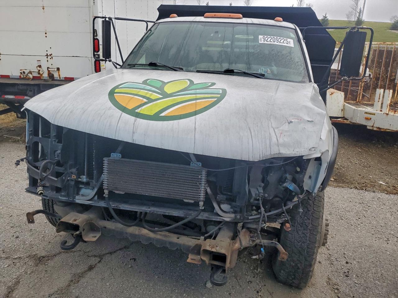 GMC Sierra C3500 Image 8