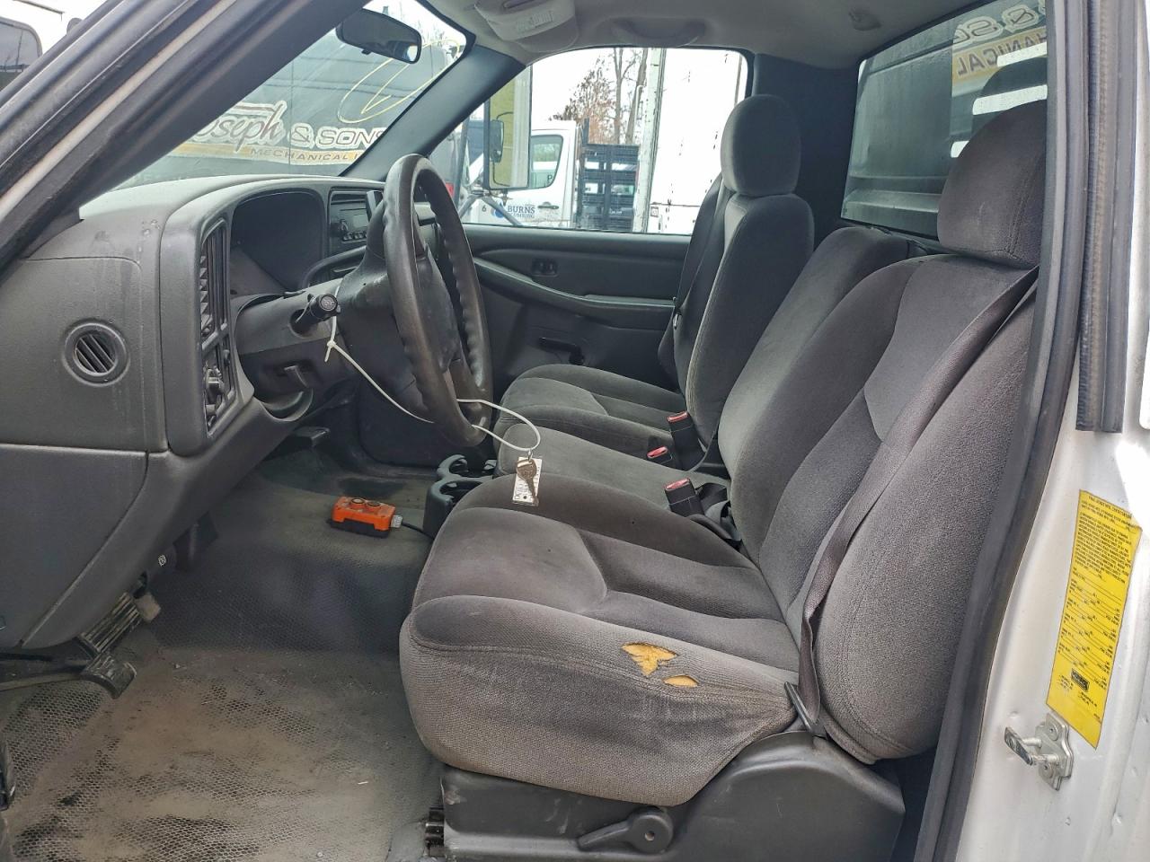 GMC Sierra C3500 Image 10