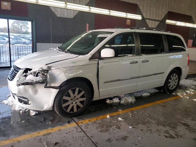  Salvage Chrysler Minivan