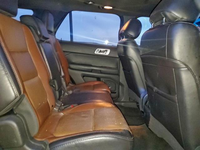 Ford Explorer Limited Image 10