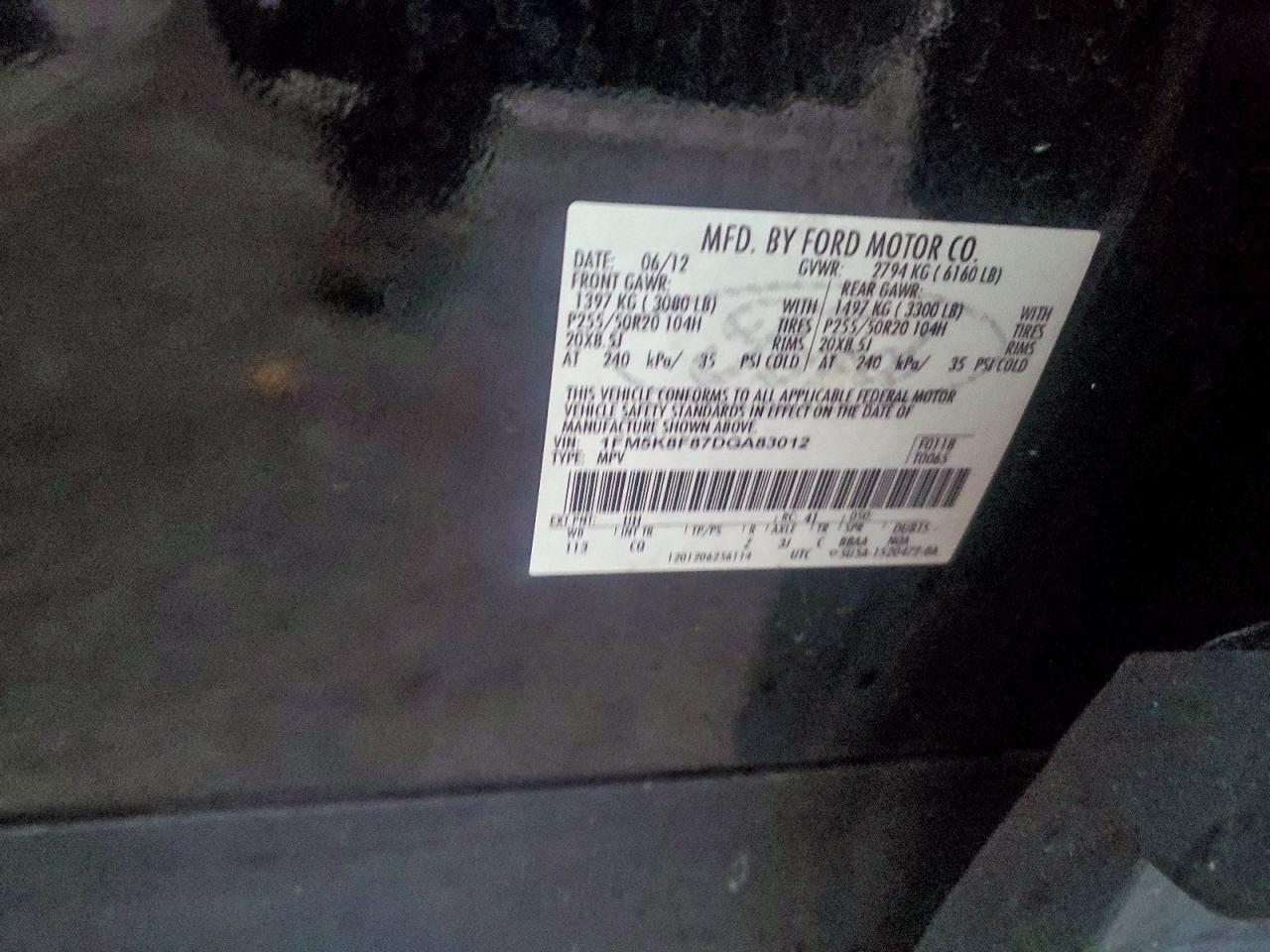 Ford Explorer Limited Image 3