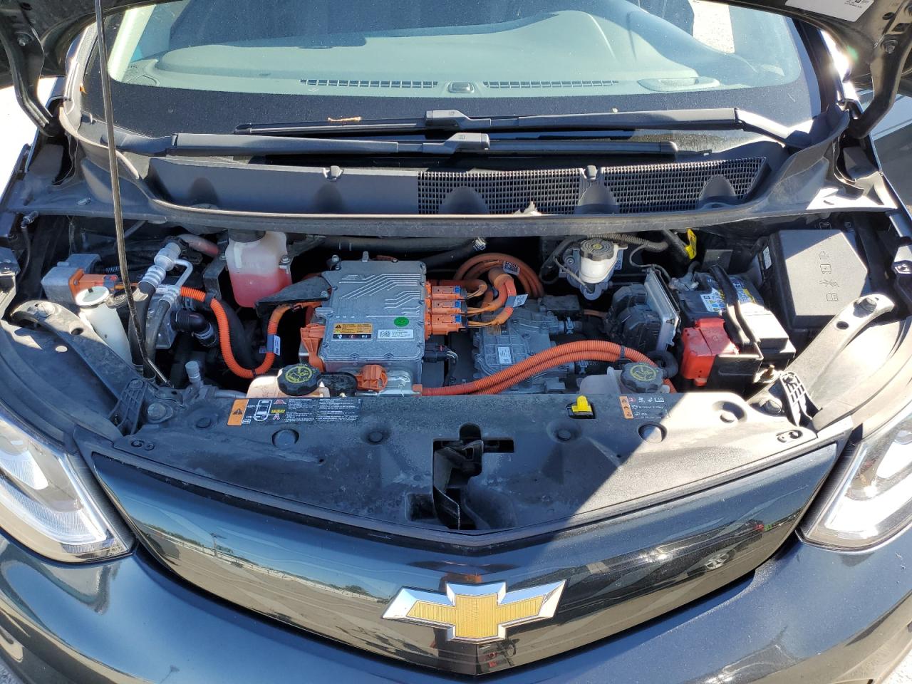 Chevrolet Bolt Premier Image 4