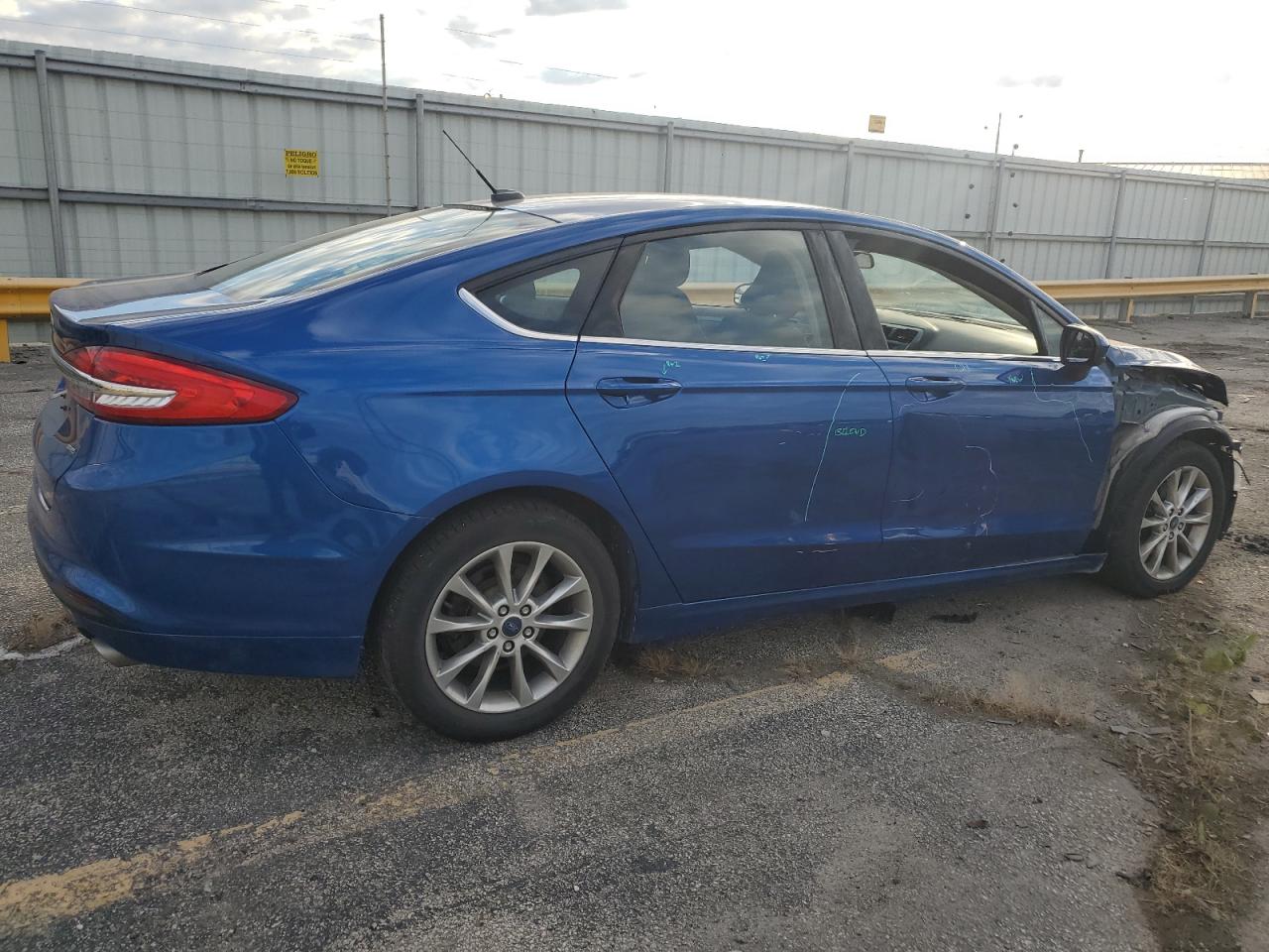 Ford Fusion Se Image 3