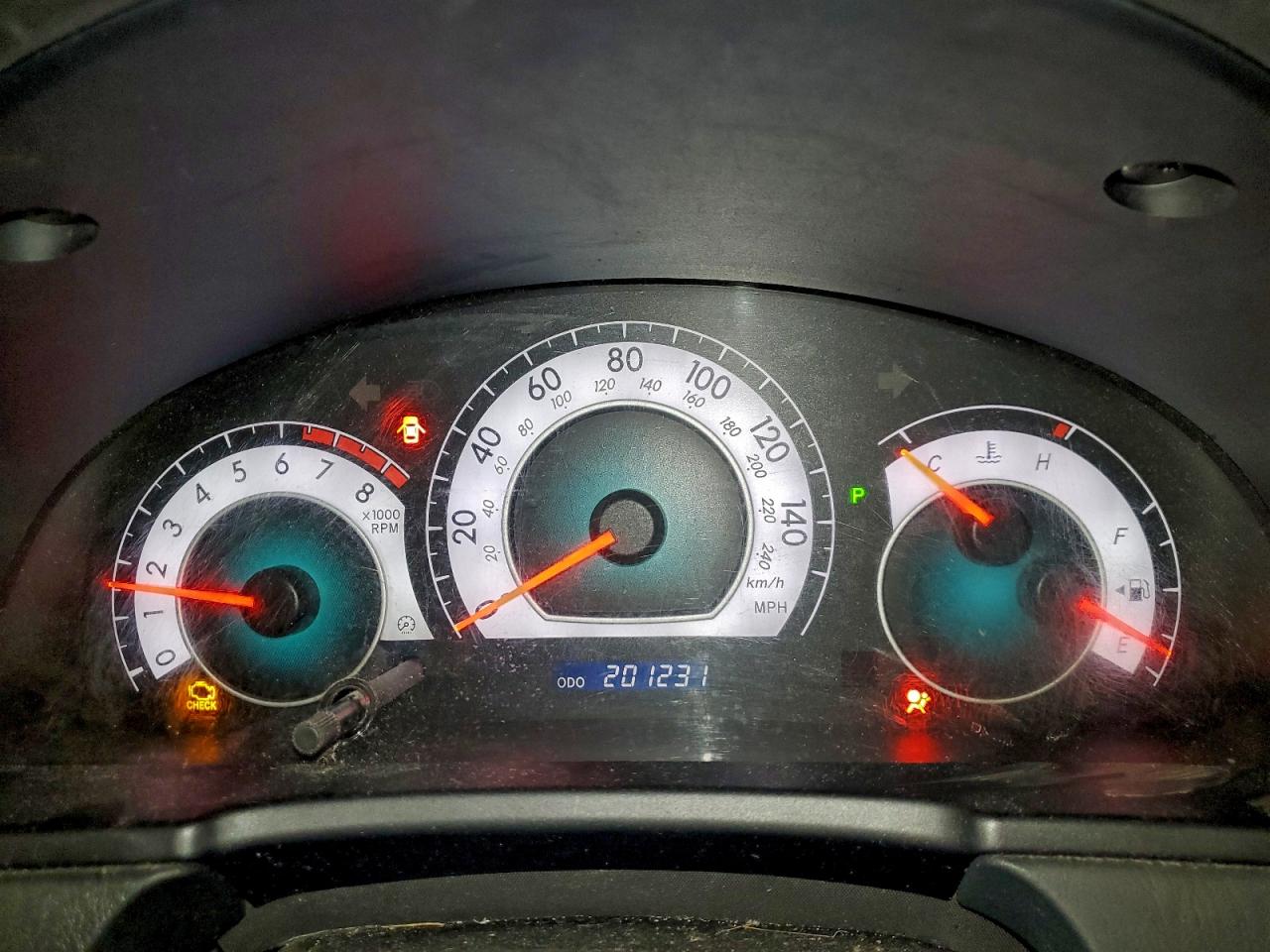 Toyota Camry Se Image 5