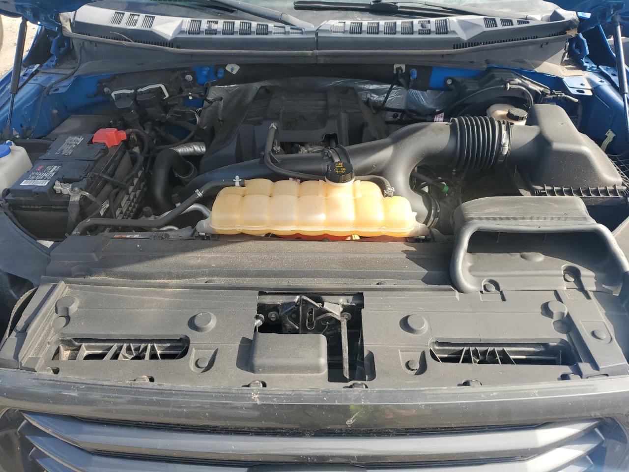 Ford F-150 Supercrew Image 9