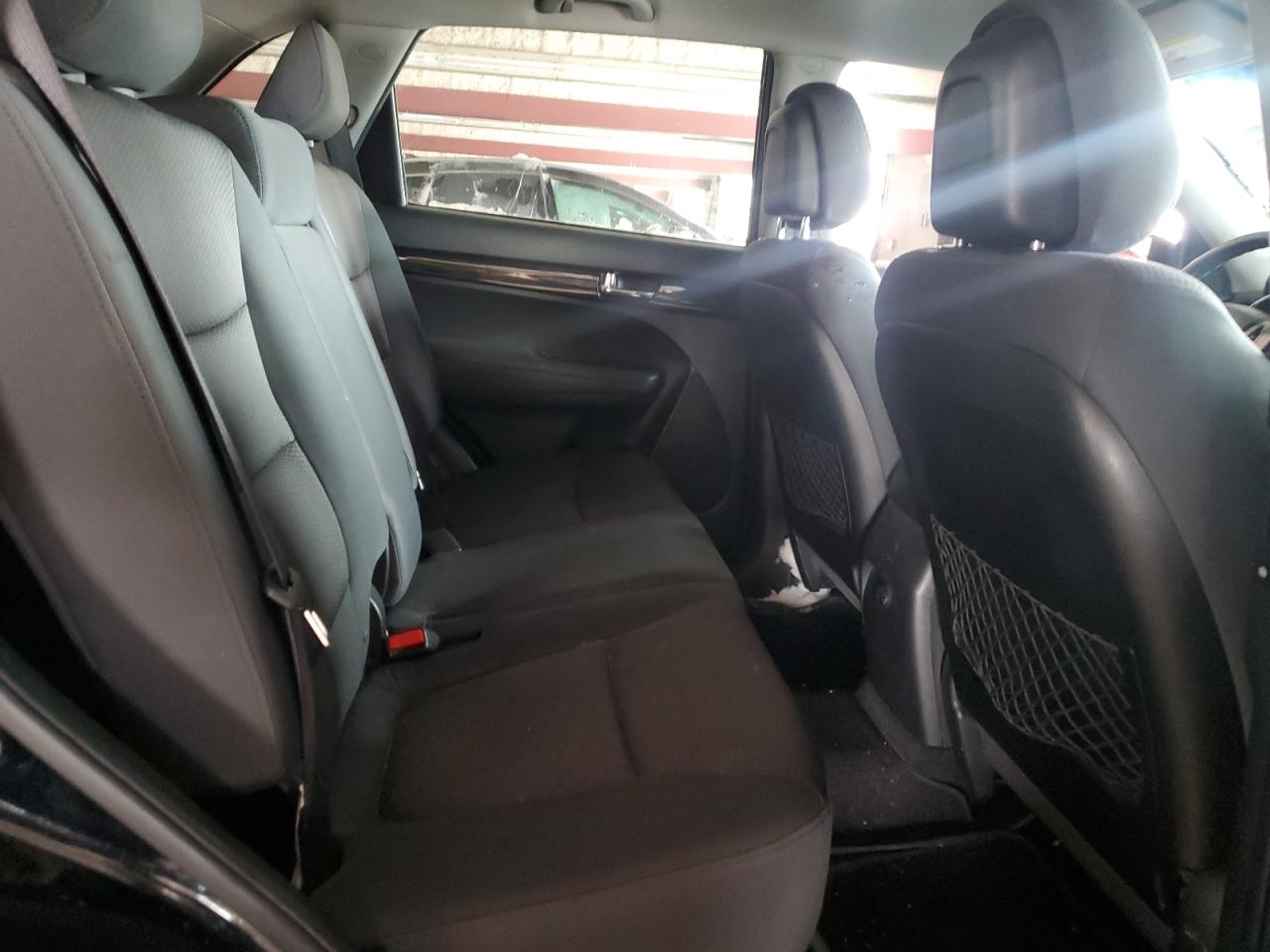 Kia Sorento Lx Image 11