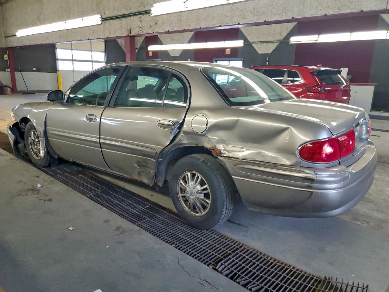 Buick LeSabre Custom Image 3