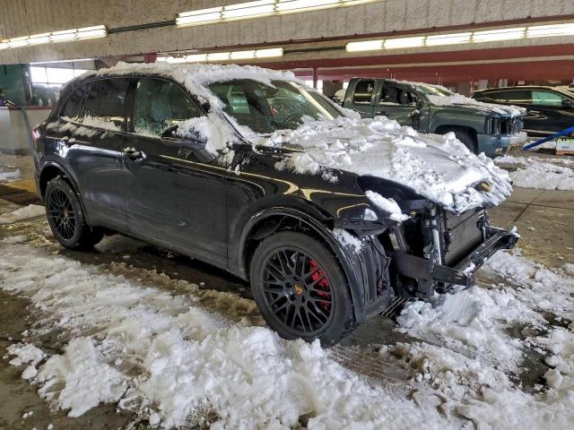 Porsche Cayenne Image 4