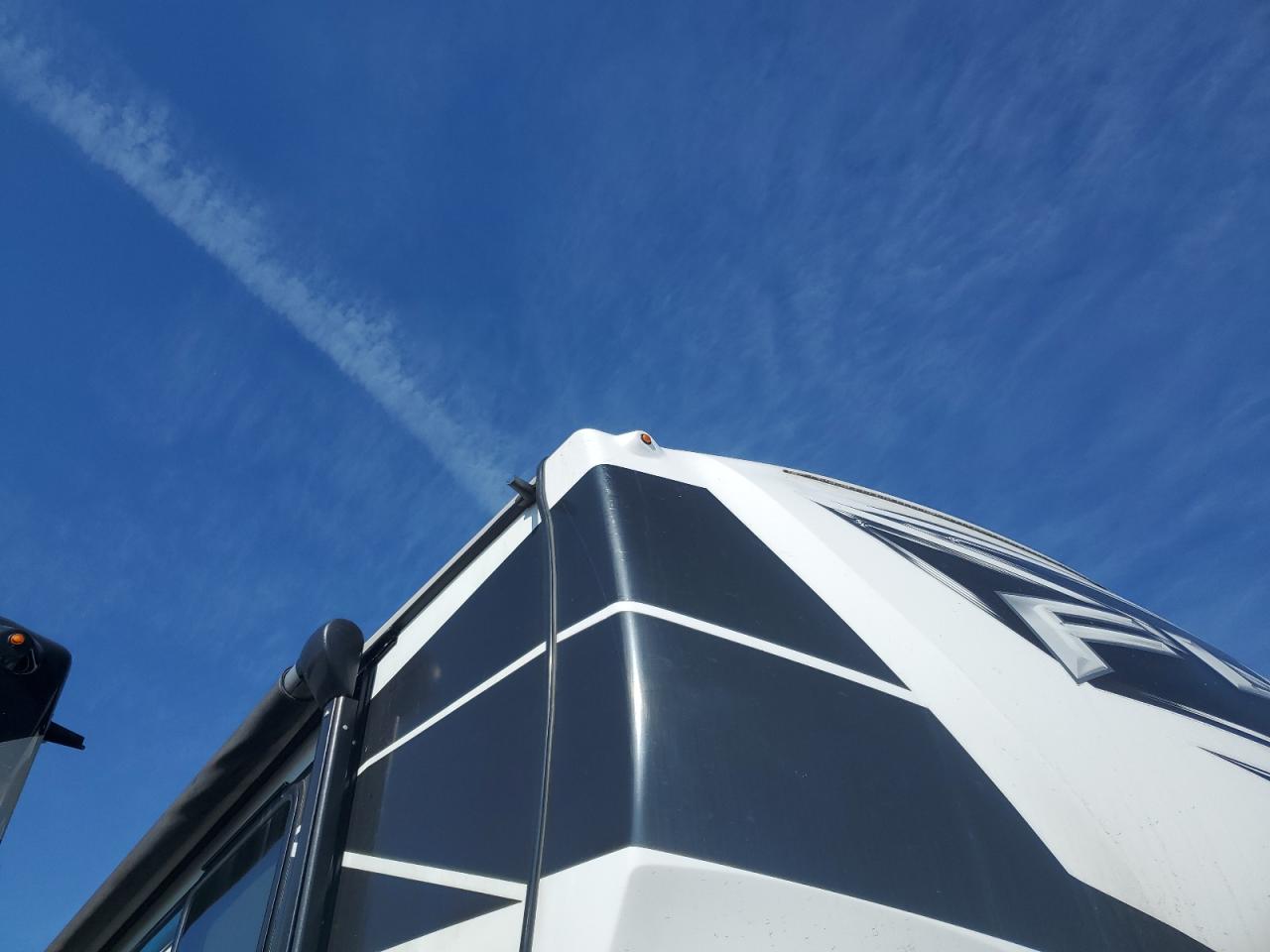 Heart Land Fuel Image 9