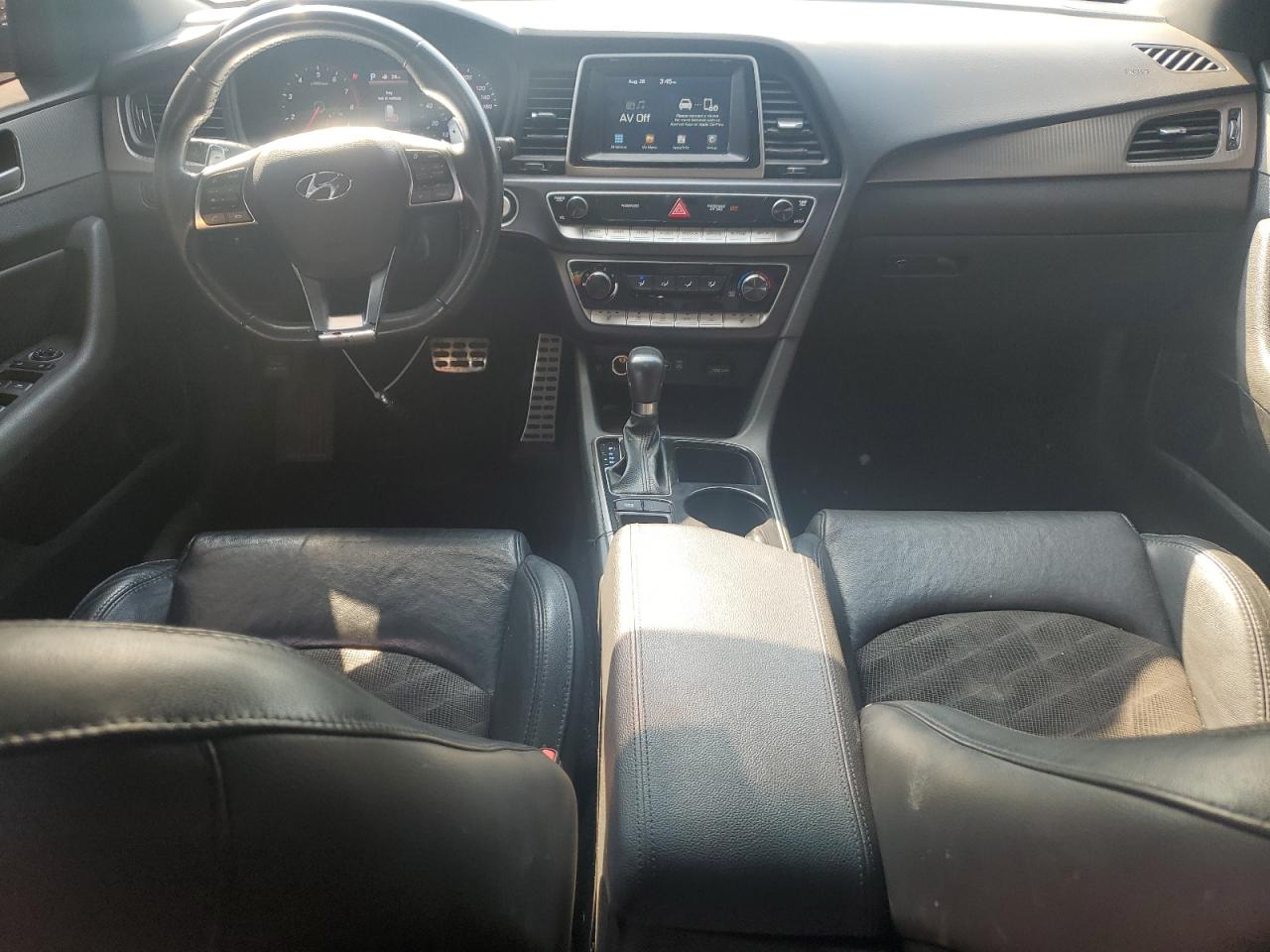 Hyundai SONATA Sport Image 9