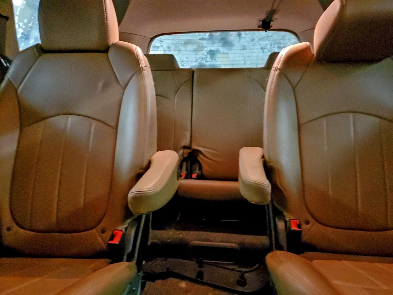 Buick Enclave Image 11