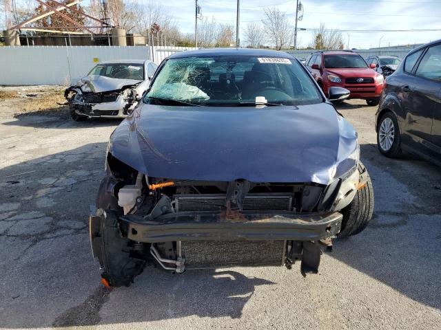 Volkswagen Passat S Image 11