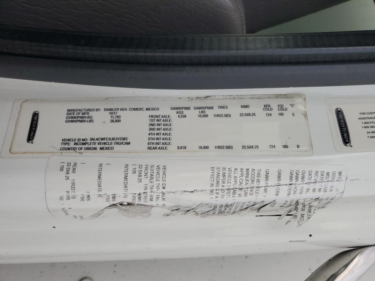 Freightliner M2 106 Medium Duty Image 7