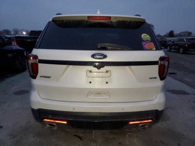 Ford Explorer Sport Image 12