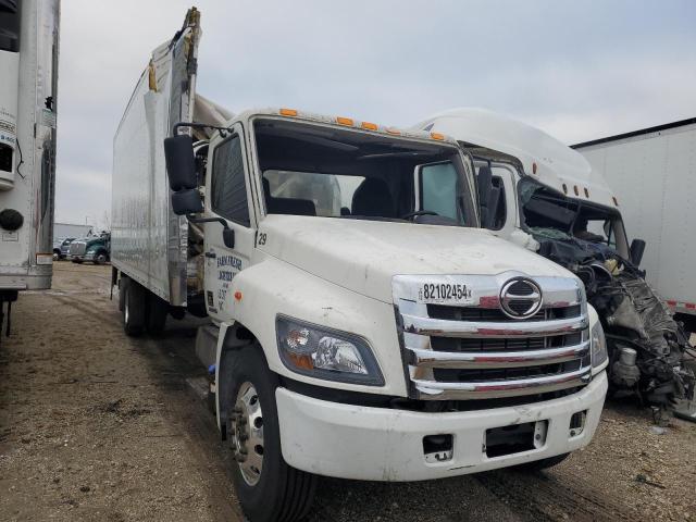 Hino 258 268 Image 9