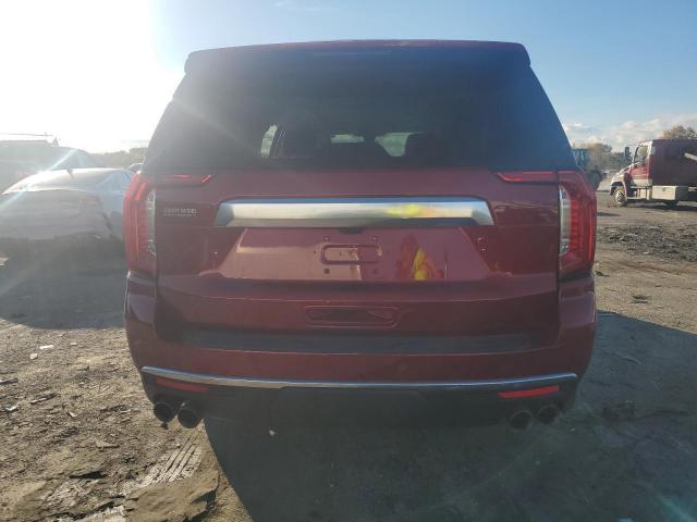 GMC Yukon Denali Image 9