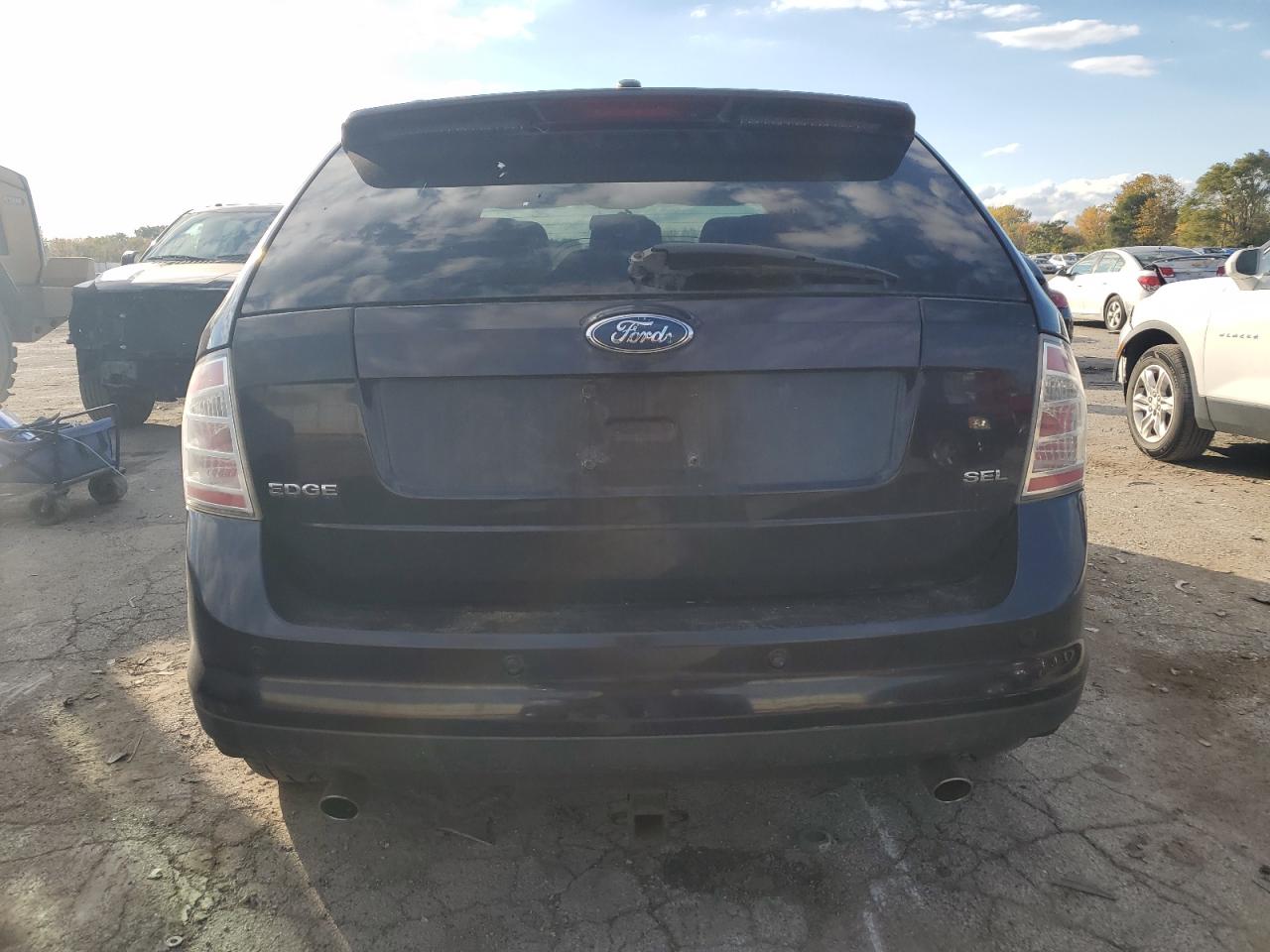 Ford Edge Sel Plus Image 2